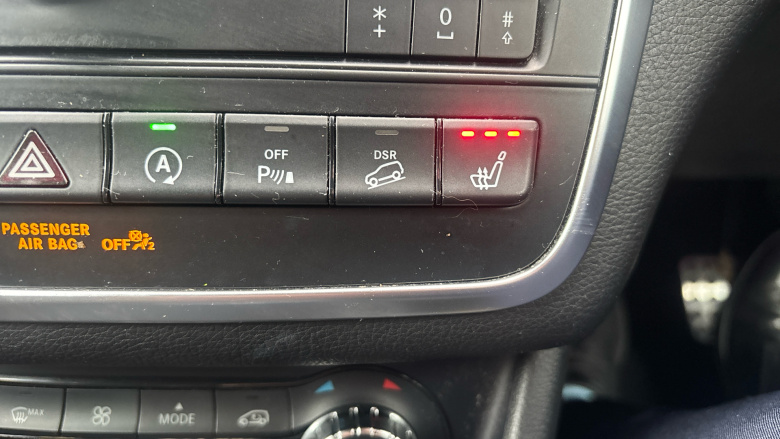 Mercedes-Benz GLA 220d 4Matic AMG Line 5dr Auto [Prem Plus] Diesel Hatchback